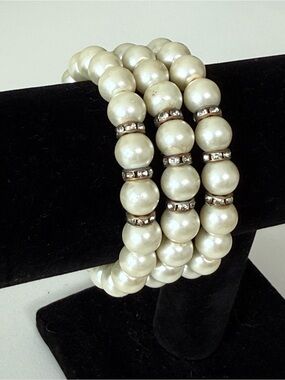 Set of 3 Vintage Luminous Glass Faux Pearl Stretch Bracelets -Rhinestone Spacers
